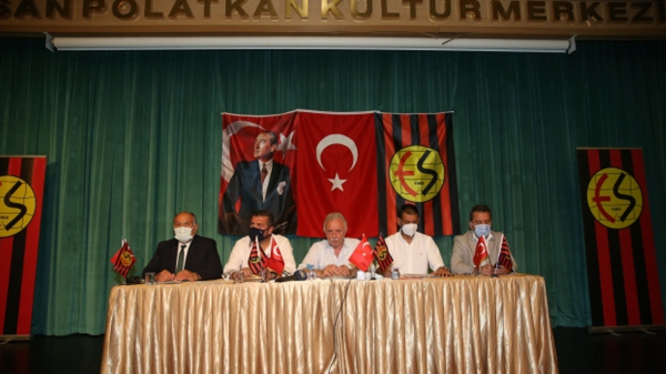 Eskişehirspor'da olağanüstü genel kurul 12 Temmuz'a ertelendi