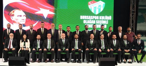 Bursaspor'da şok istifa!