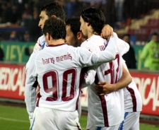 Trabzonspor'dan eksik Denizli'ye darbe: 2-0