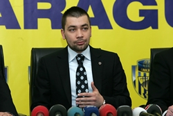 Ahmet Gökçek'ten hakeme tepki