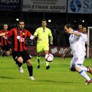 Eskişehir eksik Trabzonspor'u uzatmada devirdi: 1-0