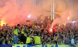 Fenerbahçeliler saf çıktı