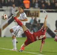 Beşiktaş Sivasspor'u zor geçti: 2-1