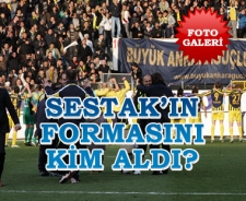 Sestak'ın formasını kim aldı?