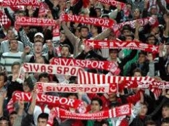 Taraftar Sivasspor'a güveniyor