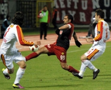 Kayserispor Eskişehirspor'u devirdi