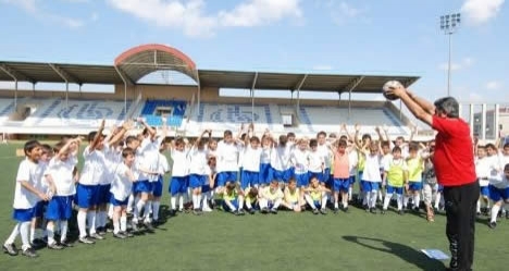 Fenerbahçe spor okullarının yaz dönemi başladı