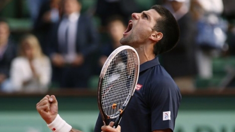 Djokovic vatandaşını 3 sette bitirdi.