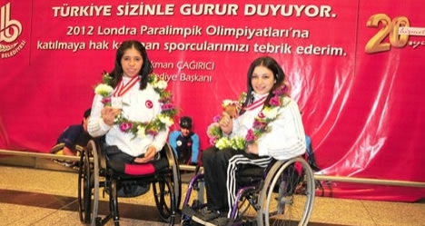 Hamide Kurt'tan altın geldi..