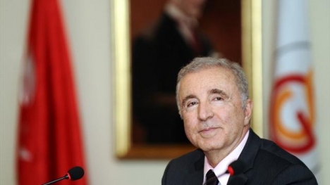Aysal'dan Mevlüt ve Almeida açıklaması..