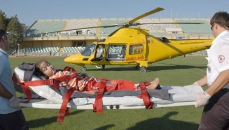Beypazarı'nda Ambulans helikopter sahaya indi...