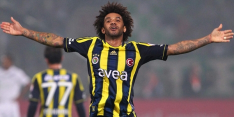 Fener'e Baroni hayat verdi.. 