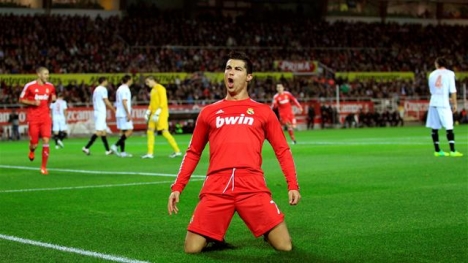 Ronaldo Sevilla'ya bela oldu