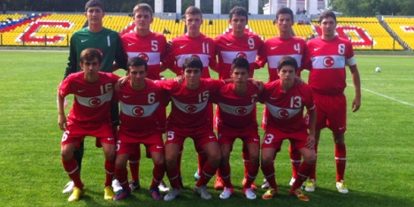 U16'lar İtalya'ya direnemedi!