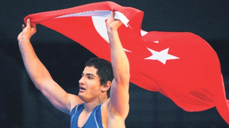 Aski sporcusu Taha Akgül, Avrupa Şampiyonu