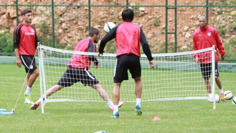 Manisaspor çalışmaları sürdürüyor...