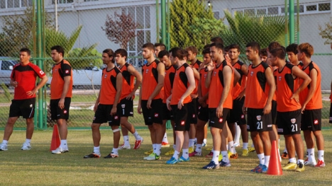 ''Savaşan Ve hızlı hücuma çıkan ...''
