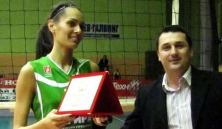 Karşıyaka'dan yabancı transferi