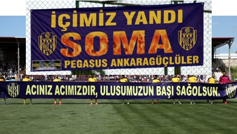 Ankaragücü taraftarı Soma'yı unutmadı....