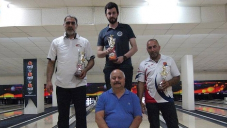 Bowling'te kupalar sahiplerini buldu..