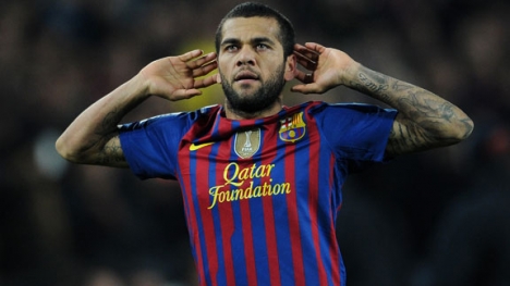 Dani Alves'den PSG sinyali!