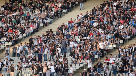 Beşiktaş, kombine satamıyor!