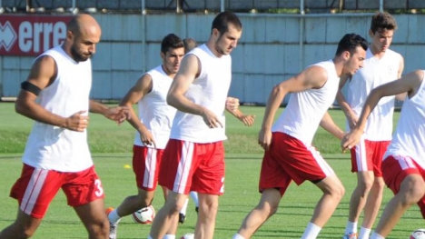 Samsunspor, hazırlıklarını sürdürüyor..