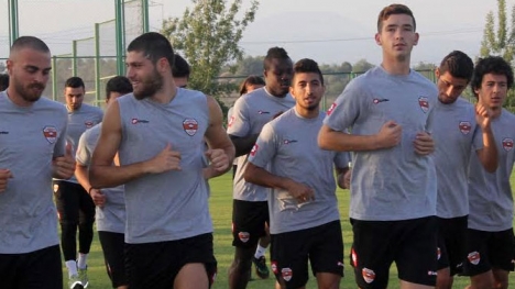 Adanaspor çifte idman yaptı..