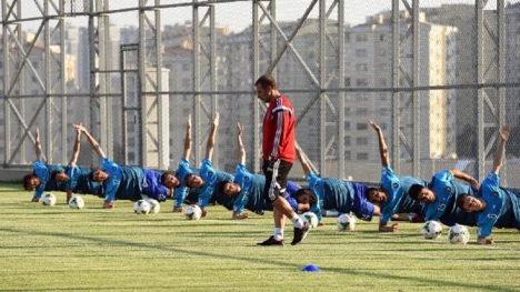 İstanbul Başakşehir ilk maçına çıkıyor!