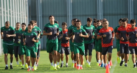 Bursaspor, Gençlerbirliği hazırlıklarını basına kapattı!