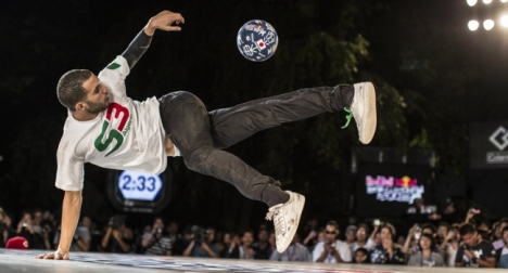 Futbol cambazı Garnier Türkiye'ye geliyor