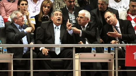 Mahmut Uslu ve Aziz Yıldırım'a suç duyurusu!