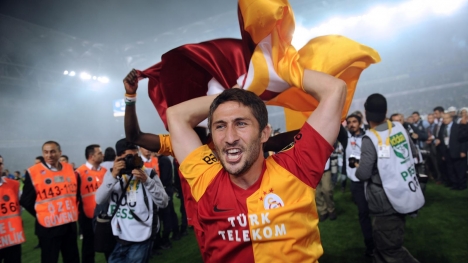 Galatasaray'da Sabri geri mi dönüyor?