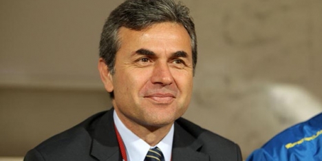 Aykut Kocaman imzayı atıyor