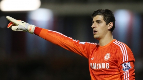 Courtois, Cech'e kapıyı gösterdi!