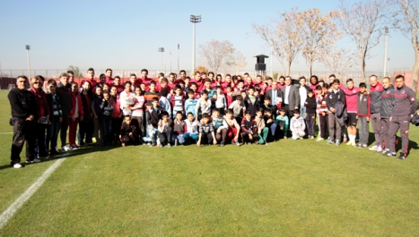 Gençlerbirliği, misafirlerini ağırladı..