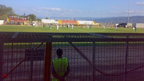 Kocaeli Birlikspor maçlarını nerede oynayacak?