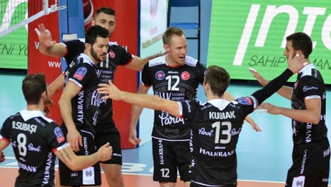 Lider Halkbank, Beşiktaş'a hazır