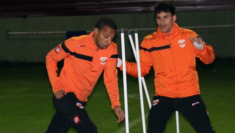Adanaspor'da Antalyaspor mesaisi