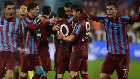 Hat-trick yaptı, topu bırakmadı!