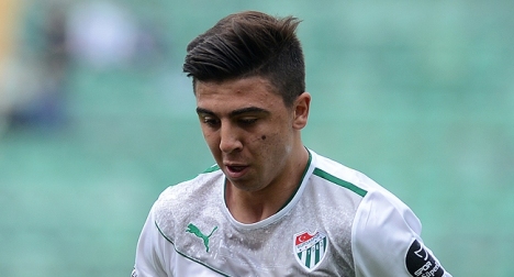 Fenerbahçe'de Ozan Tufan harekatı