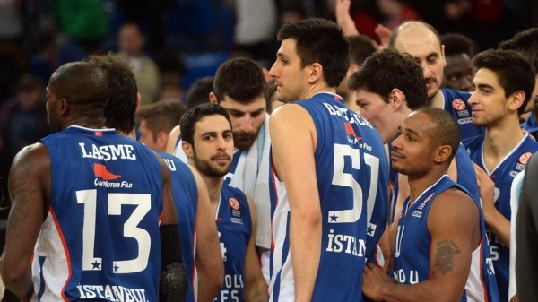 Anadolu Efes - Olympiacos maçı için  ek sefer kondu!
