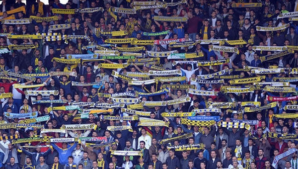 Ankaragücü yönetimi taraftarlarla buluştu!