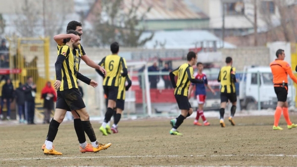 Bayburt Grup Özel İdare Gençlik ve Spor: 3 - Altınordu: 1