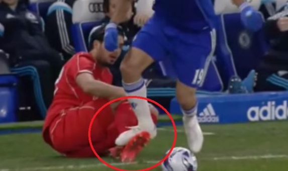 Diego Costa'ya yaptığı hareket nedeniyle soruşturma açıldı