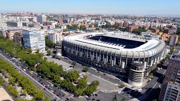 Santiago Bernabeu'nun ismi değişiyor