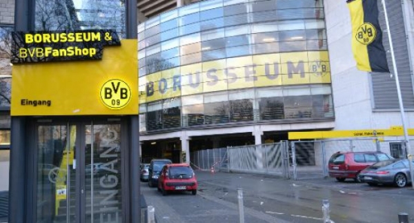 Dortmund'da bomba paniği!