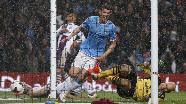 Dzeko'nun menajerinden Fenerbahçe açıklaması