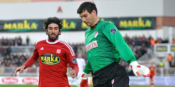 Elazığspor'da Ivesa'nın bileti kesildi!