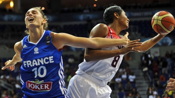 Fenerbahçe'de Angel McCoughtry takımdan ayrıldı